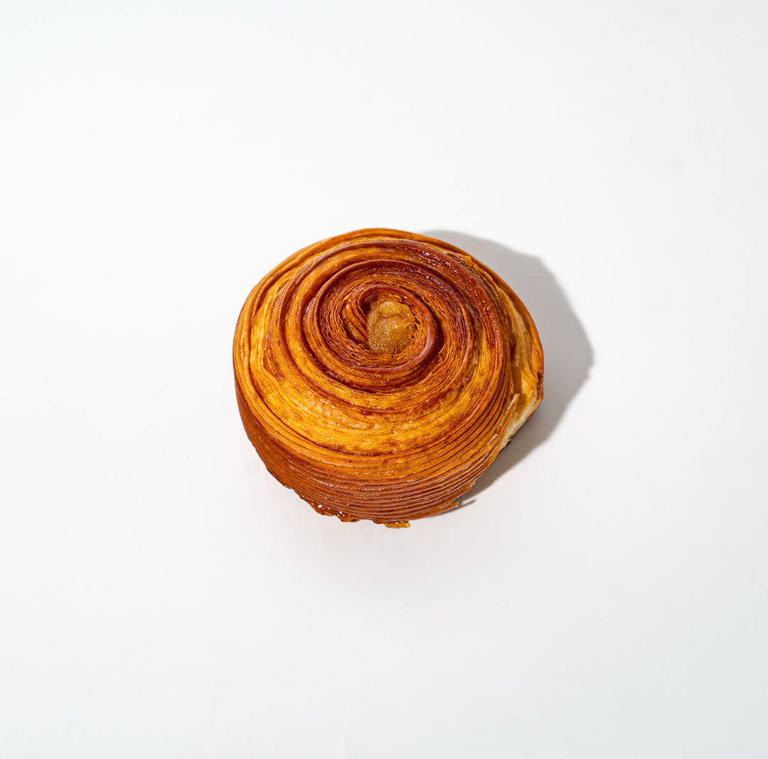 Apple almond Snail