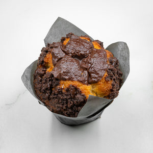 Chocolate Chips & Salted Caramel Muffin